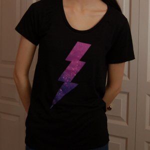 ✪ Empyre Graphic Tee